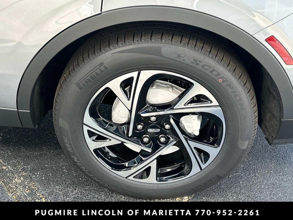 new 2025 Lincoln Nautilus car, priced at $59,619