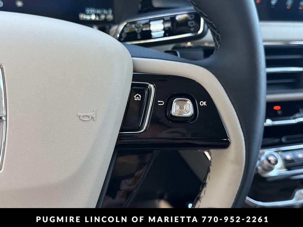new 2025 Lincoln Corsair car, priced at $45,884