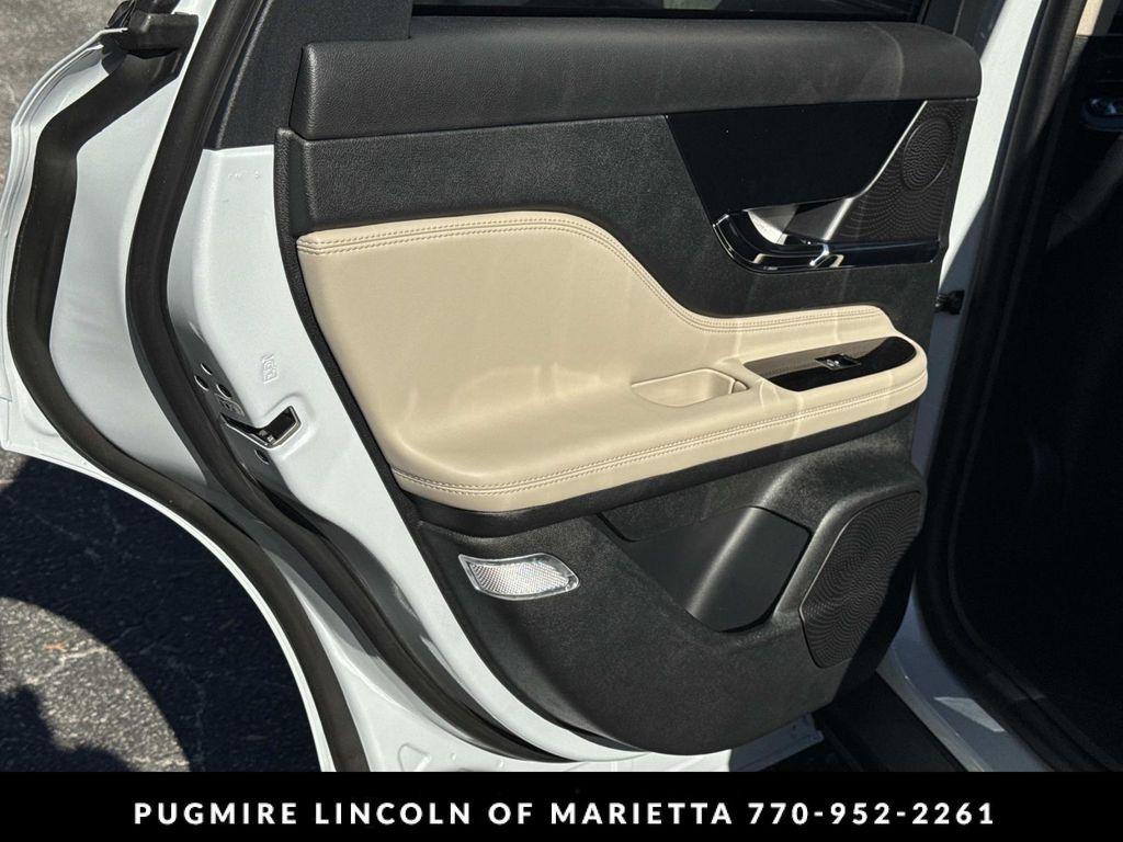 new 2025 Lincoln Corsair car, priced at $45,884