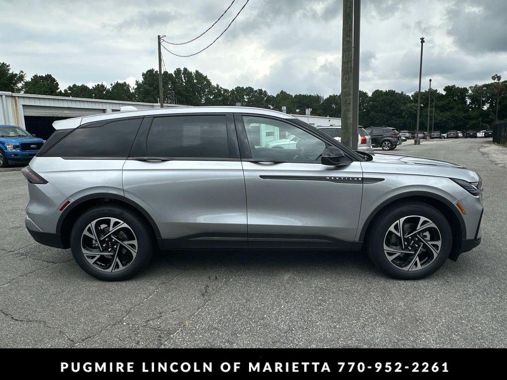 new 2025 Lincoln Nautilus car, priced at $63,807