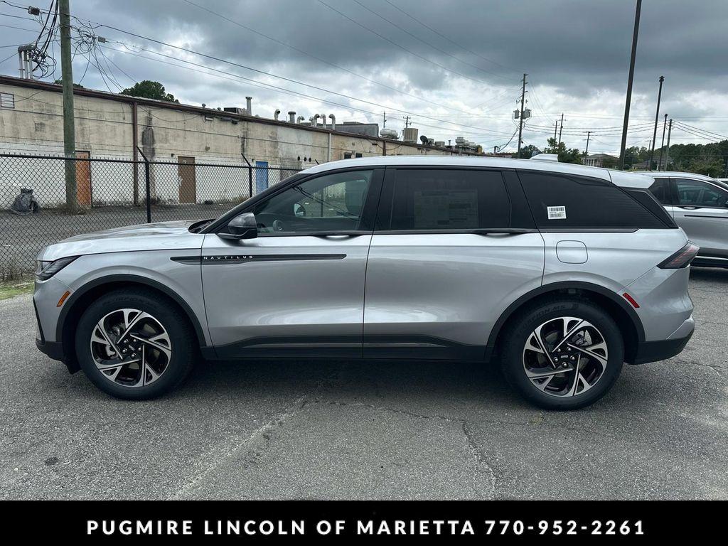 new 2025 Lincoln Nautilus car, priced at $63,807