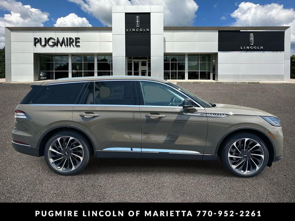 new 2025 Lincoln Aviator car, priced at $76,230