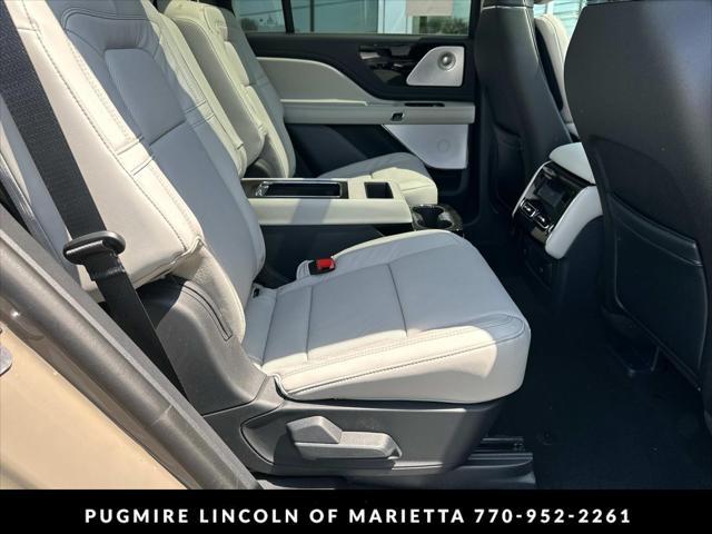 new 2025 Lincoln Aviator car, priced at $73,940