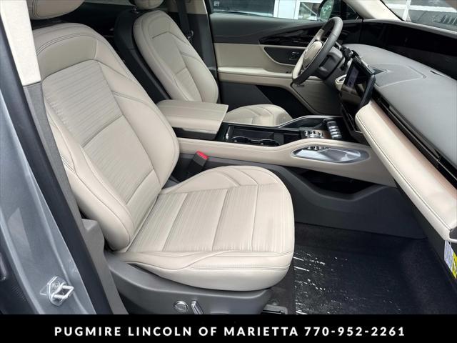 new 2025 Lincoln Nautilus car, priced at $61,536