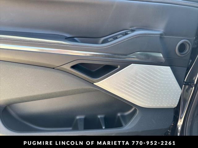 new 2025 Lincoln Navigator car, priced at $122,480