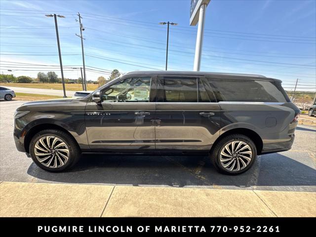 new 2025 Lincoln Navigator car, priced at $122,480