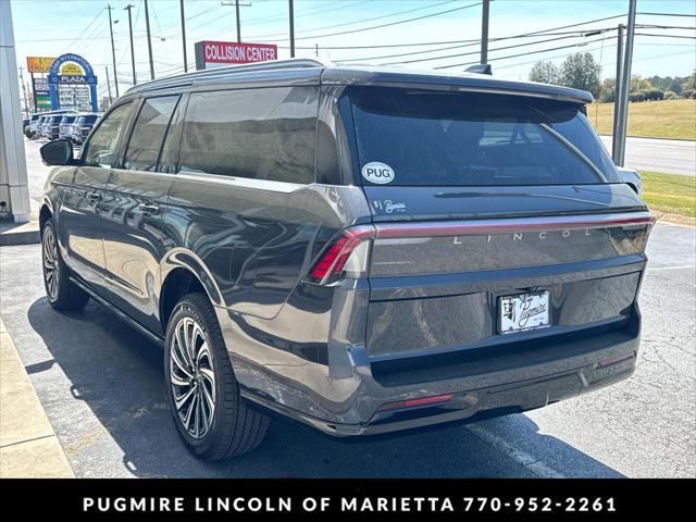 new 2025 Lincoln Navigator car, priced at $122,480