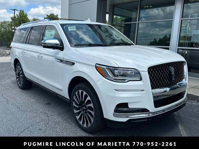 new 2024 Lincoln Navigator car, priced at $117,915