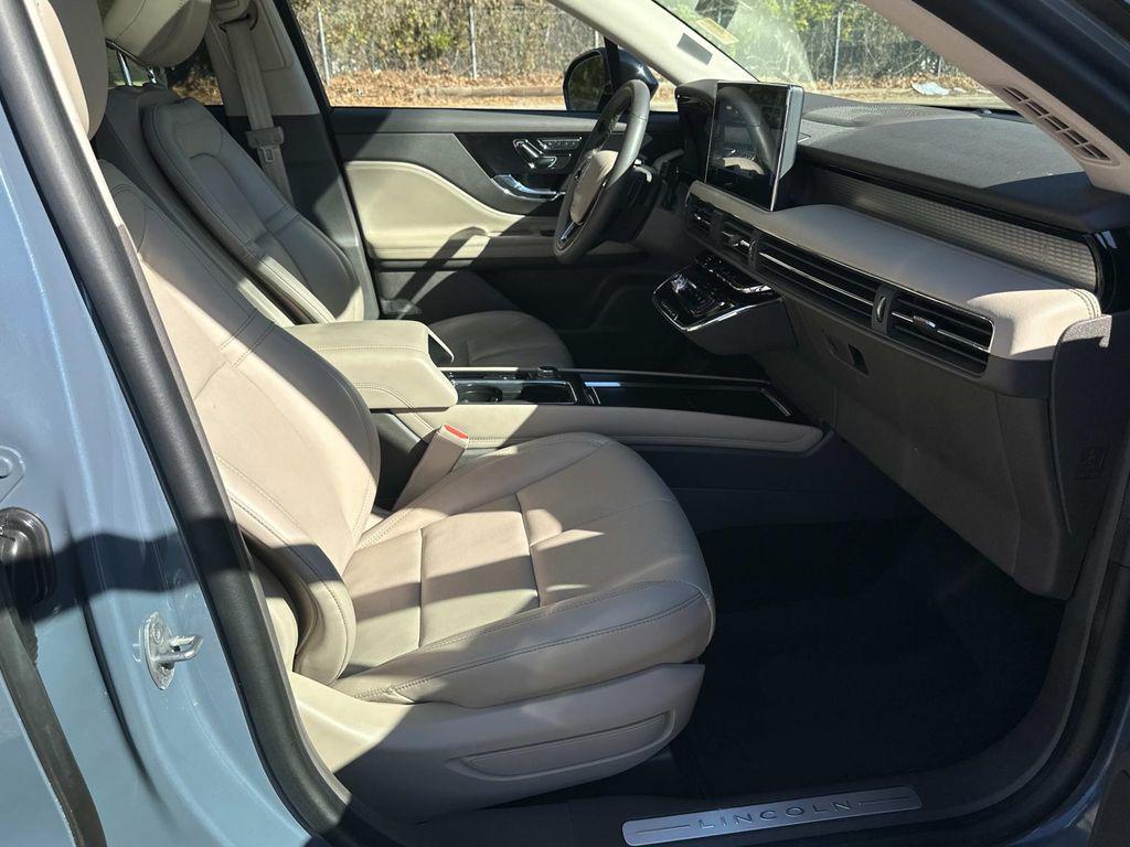 used 2023 Lincoln Corsair car, priced at $32,363