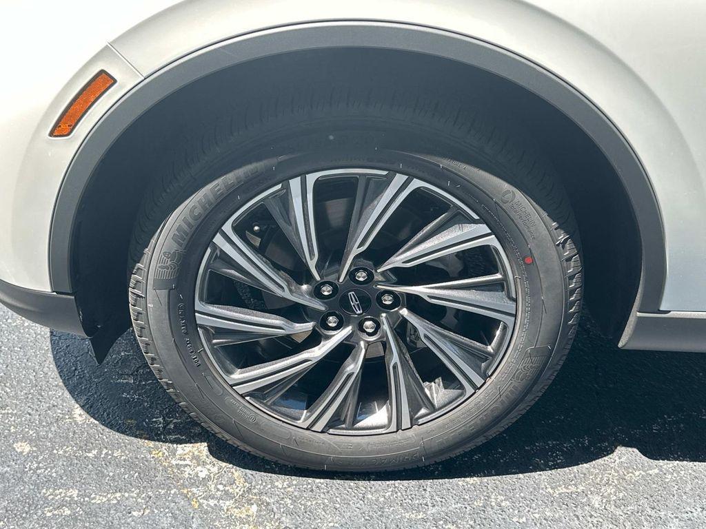 new 2025 Lincoln Aviator car, priced at $62,822