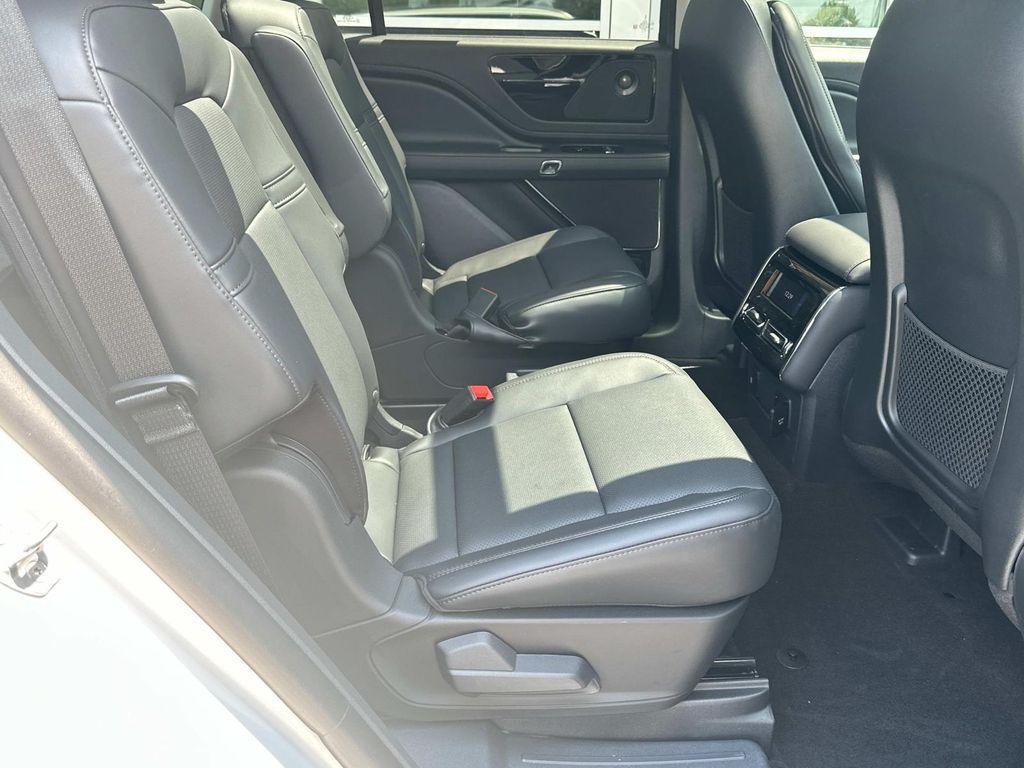 new 2025 Lincoln Aviator car, priced at $62,822
