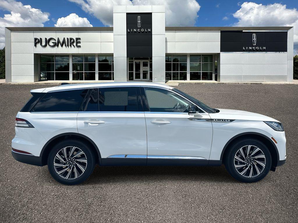 new 2025 Lincoln Aviator car, priced at $62,822