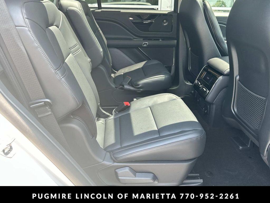 new 2025 Lincoln Aviator car, priced at $62,823