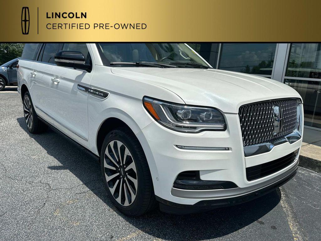 used 2022 Lincoln Navigator car, priced at $56,995