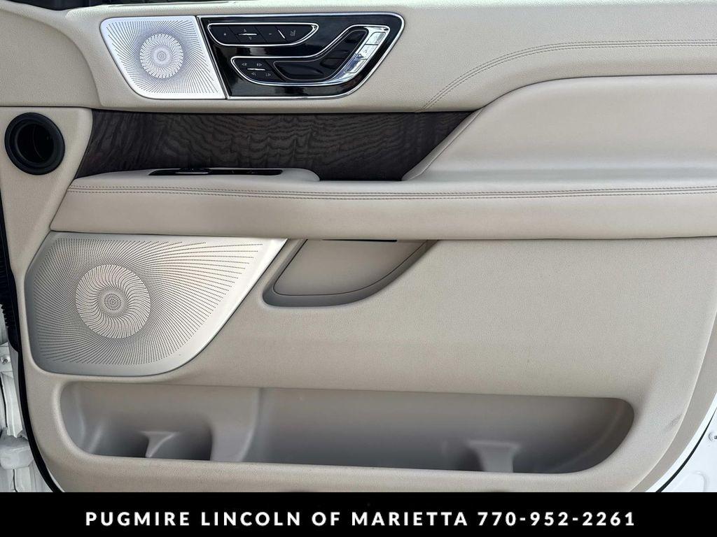 used 2021 Lincoln Navigator car, priced at $37,376