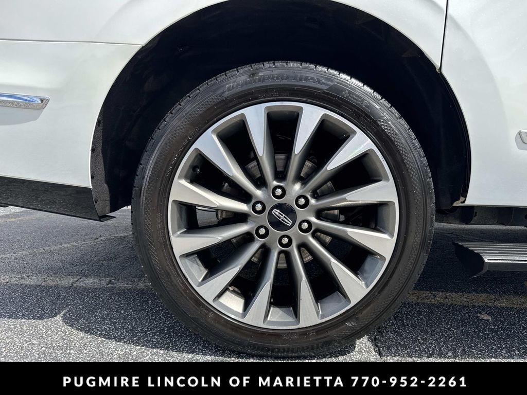 used 2021 Lincoln Navigator car, priced at $37,376