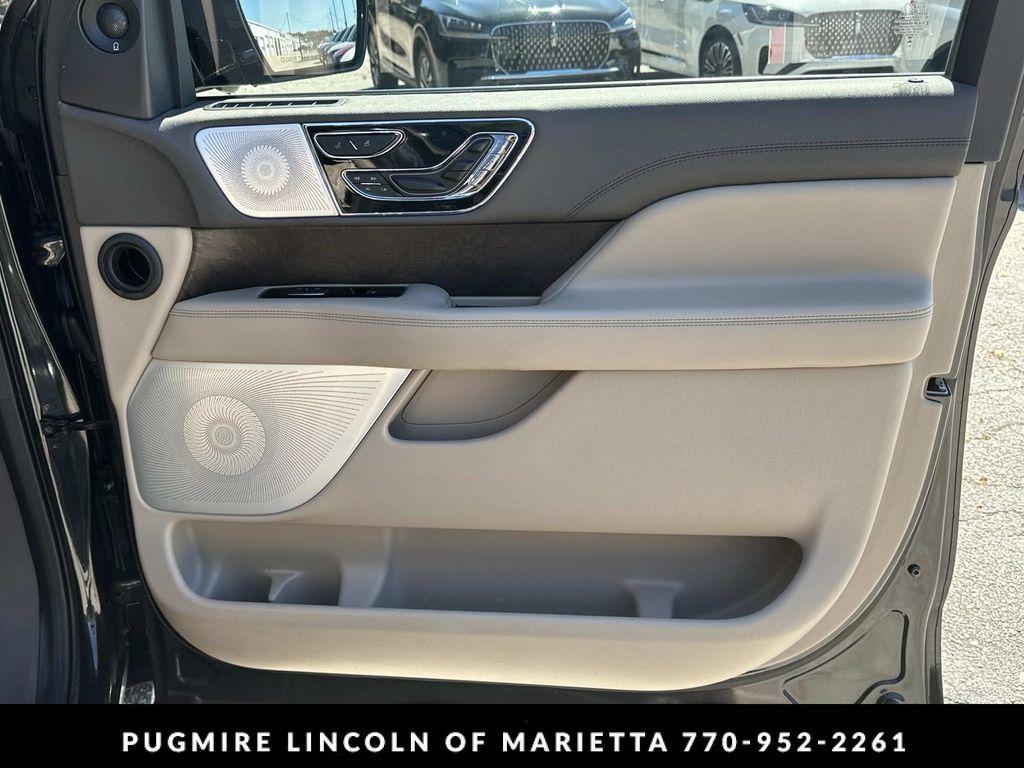 used 2024 Lincoln Navigator car, priced at $68,800
