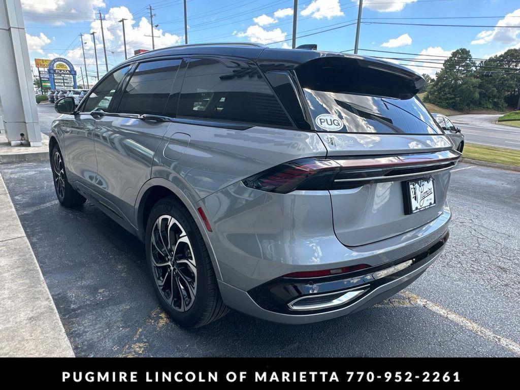 new 2025 Lincoln Nautilus car, priced at $62,804