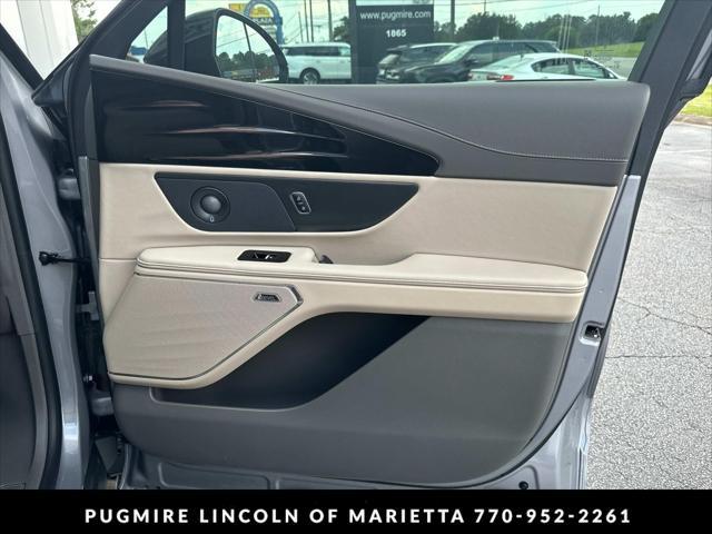 new 2025 Lincoln Nautilus car, priced at $57,860