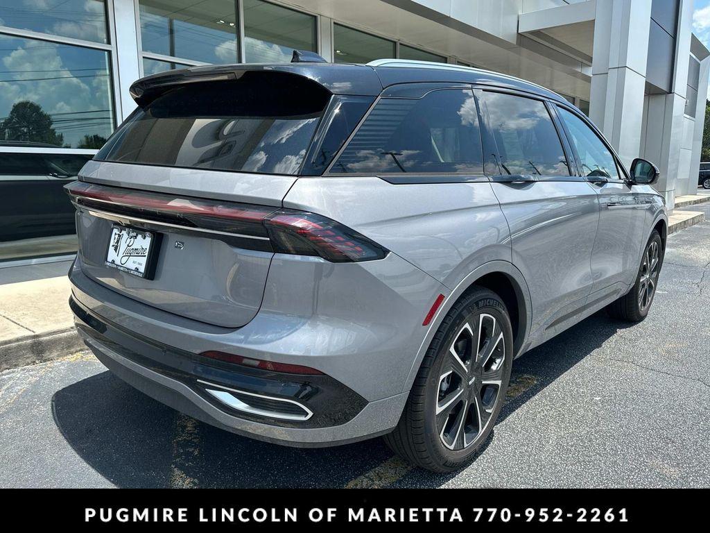 new 2025 Lincoln Nautilus car, priced at $65,333