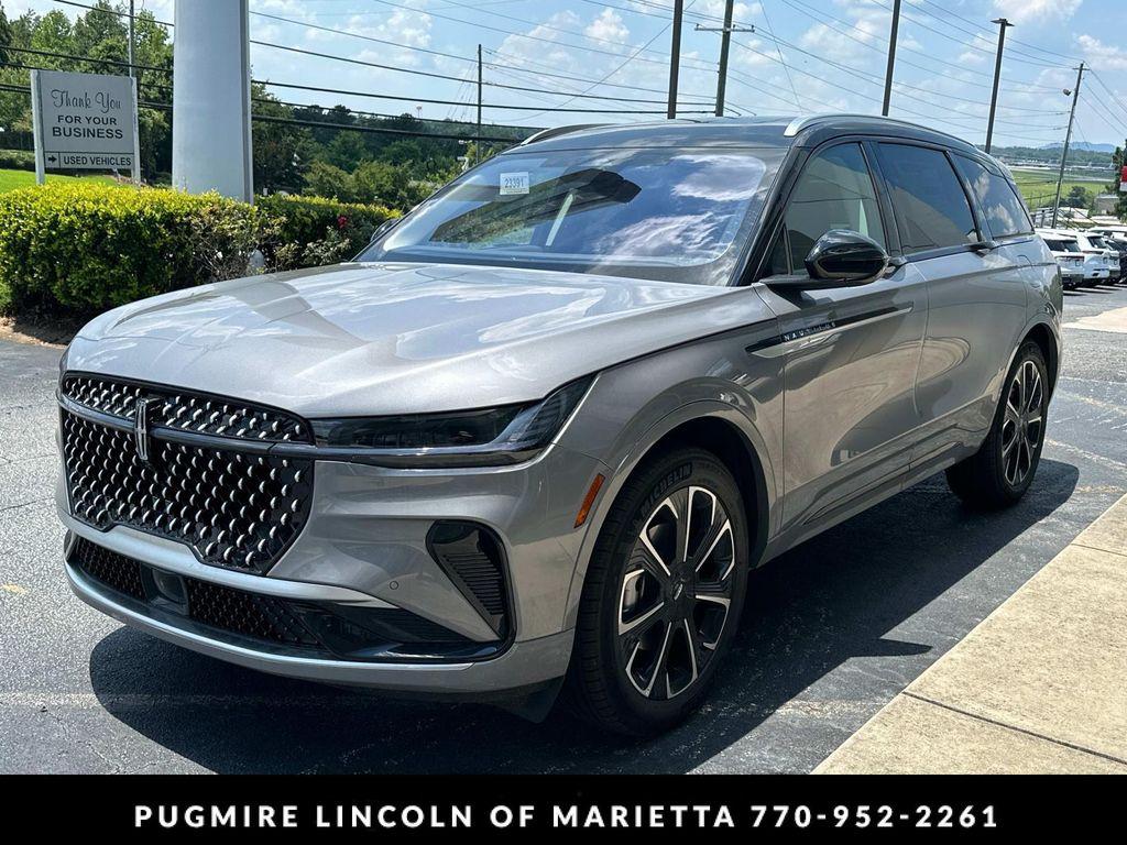 new 2025 Lincoln Nautilus car, priced at $65,333