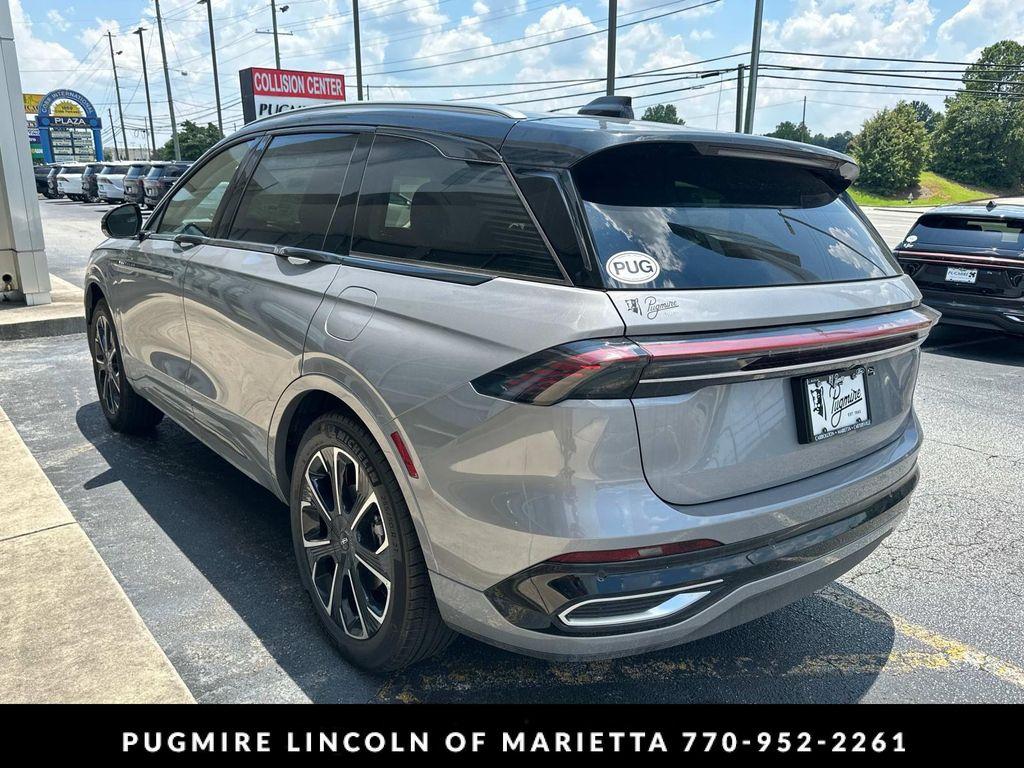 new 2025 Lincoln Nautilus car, priced at $65,333