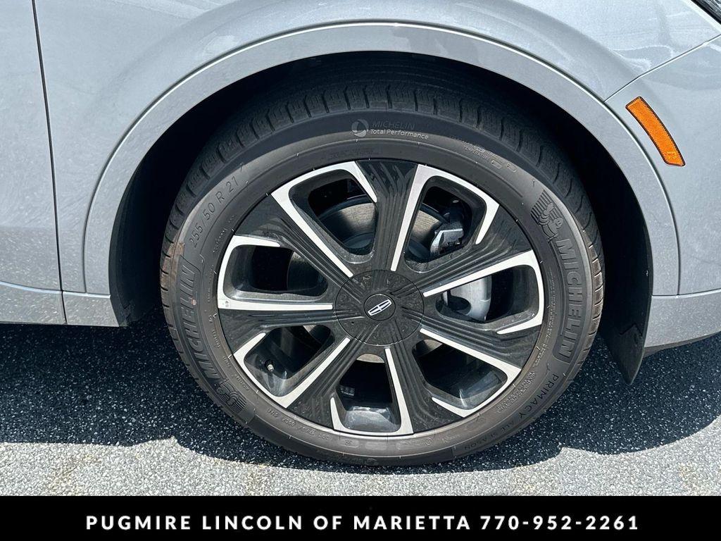 new 2025 Lincoln Nautilus car, priced at $65,333