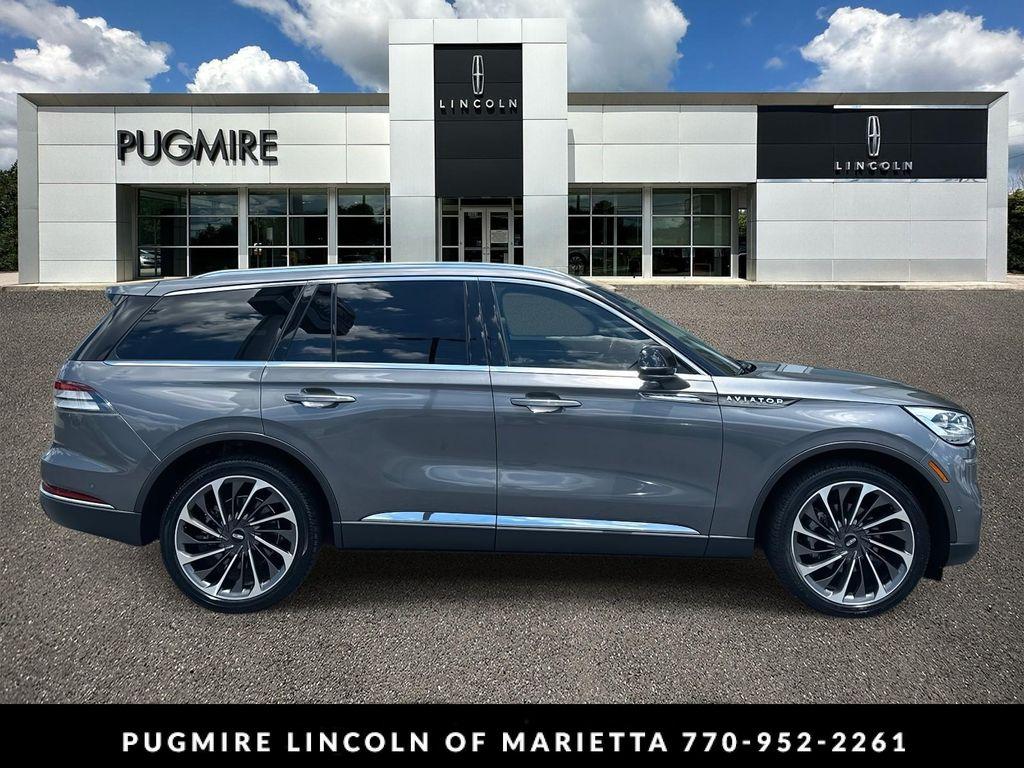 used 2022 Lincoln Aviator car, priced at $38,895