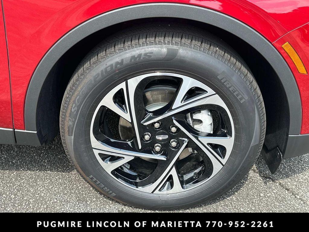 new 2025 Lincoln Nautilus car, priced at $62,127