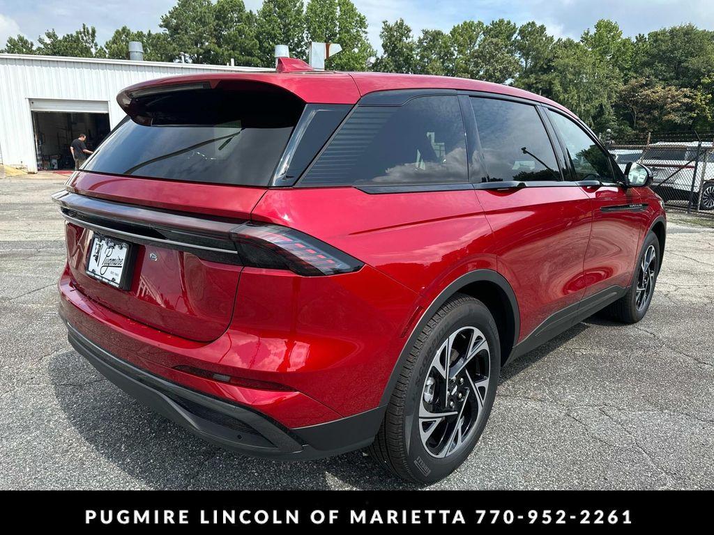 new 2025 Lincoln Nautilus car, priced at $62,127