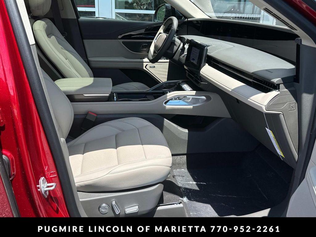 new 2025 Lincoln Nautilus car, priced at $59,727
