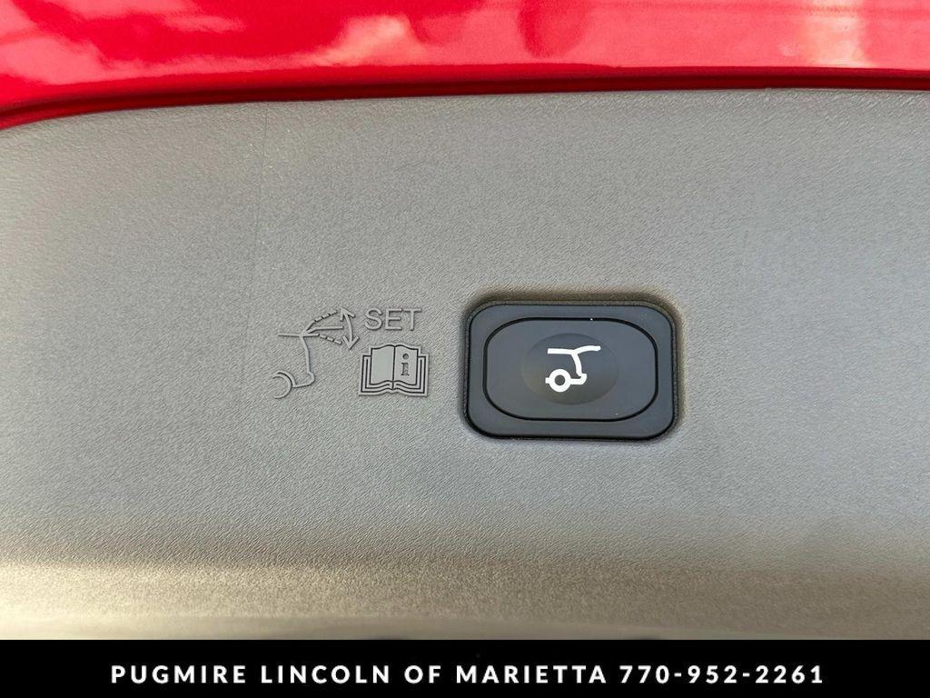 new 2025 Lincoln Nautilus car, priced at $59,727
