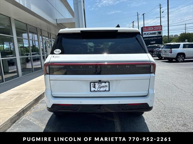 new 2025 Lincoln Navigator car, priced at $102,985