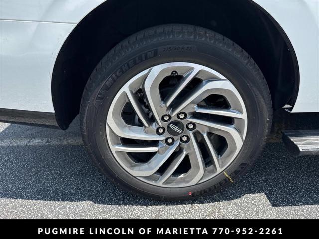 new 2025 Lincoln Navigator car, priced at $102,985
