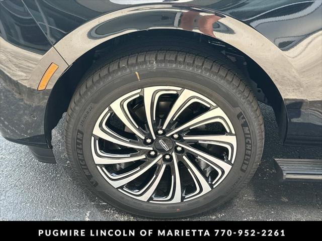 new 2025 Lincoln Navigator car, priced at $121,730