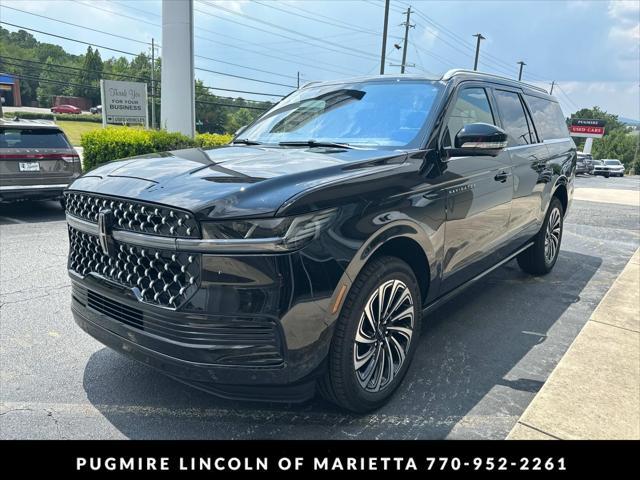 new 2025 Lincoln Navigator car, priced at $121,730