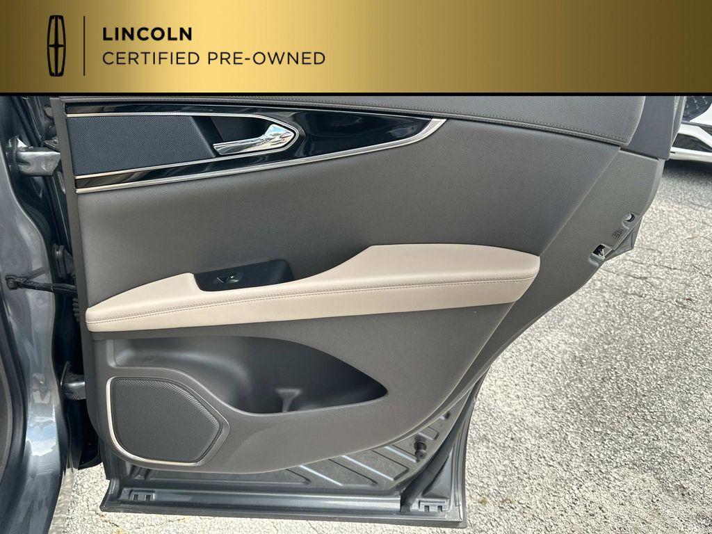 used 2022 Lincoln Nautilus car, priced at $31,595