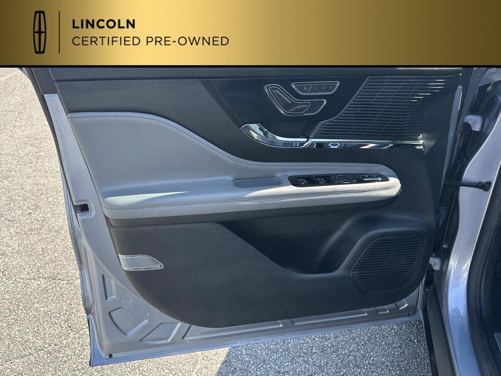 used 2022 Lincoln Corsair car, priced at $29,405