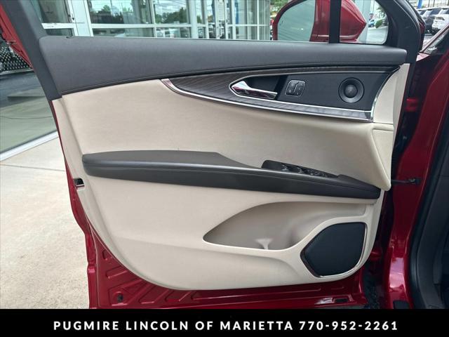 used 2020 Lincoln Nautilus car, priced at $24,595