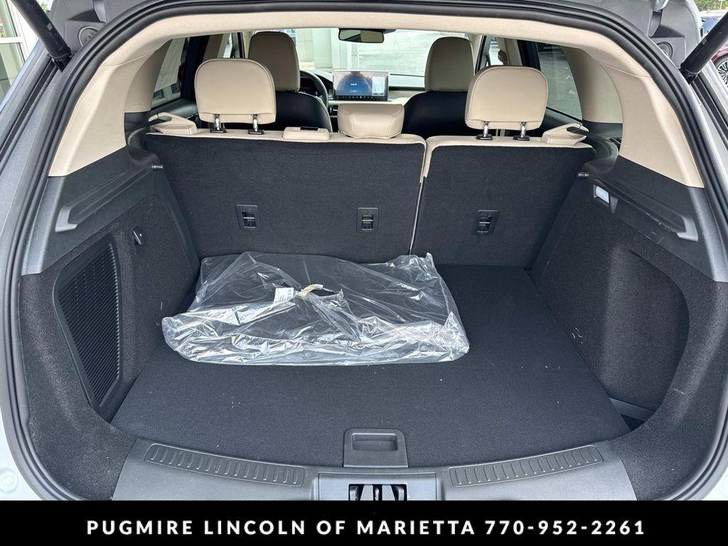 new 2025 Lincoln Corsair car, priced at $40,301
