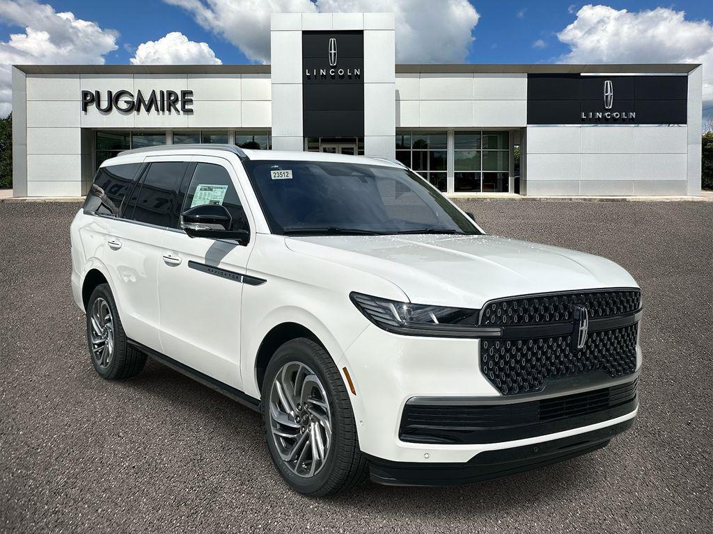 new 2025 Lincoln Navigator car, priced at $102,802