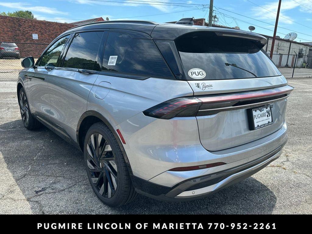 new 2025 Lincoln Nautilus car, priced at $69,720