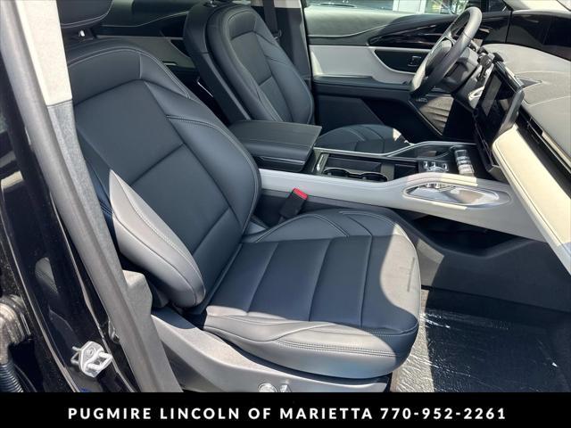 new 2025 Lincoln Nautilus car, priced at $55,599