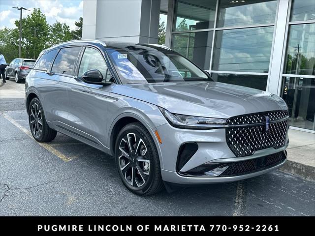 new 2025 Lincoln Nautilus car, priced at $69,660