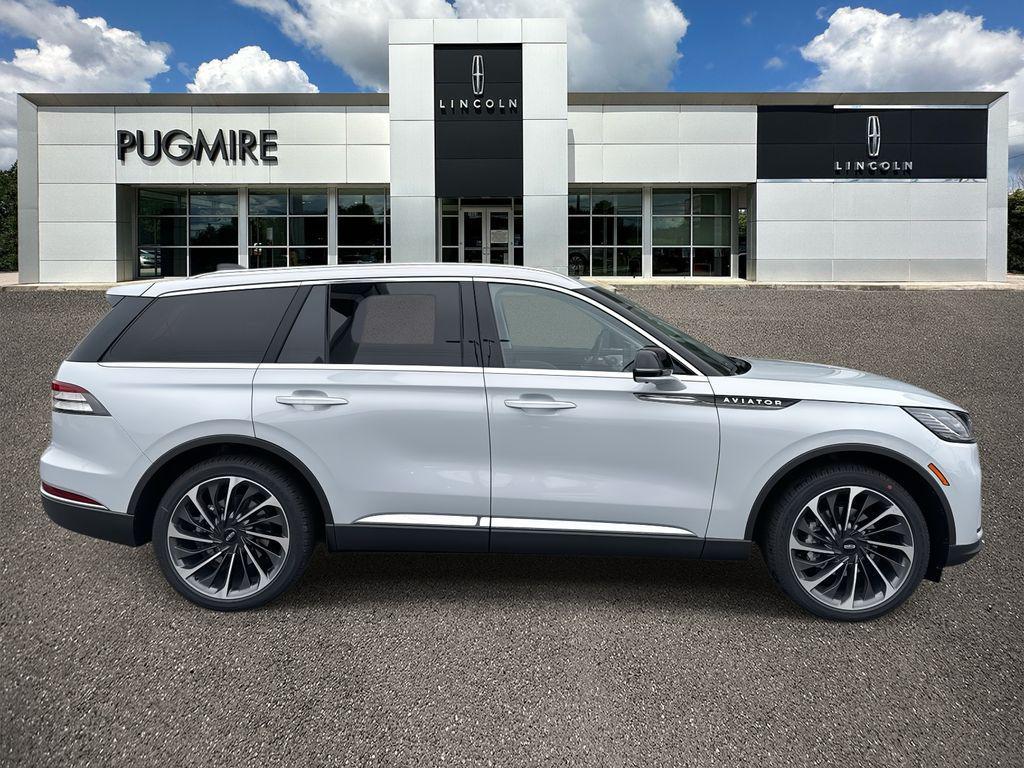 new 2025 Lincoln Aviator car, priced at $71,660