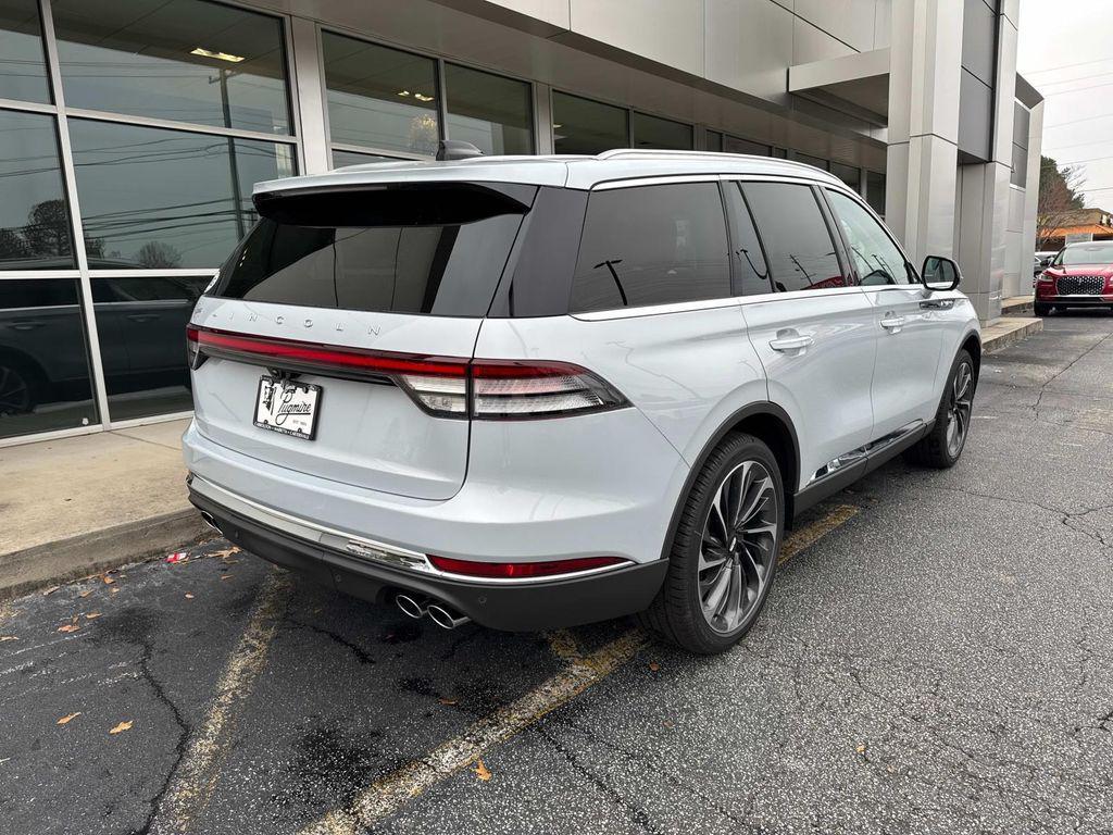 new 2025 Lincoln Aviator car, priced at $71,660