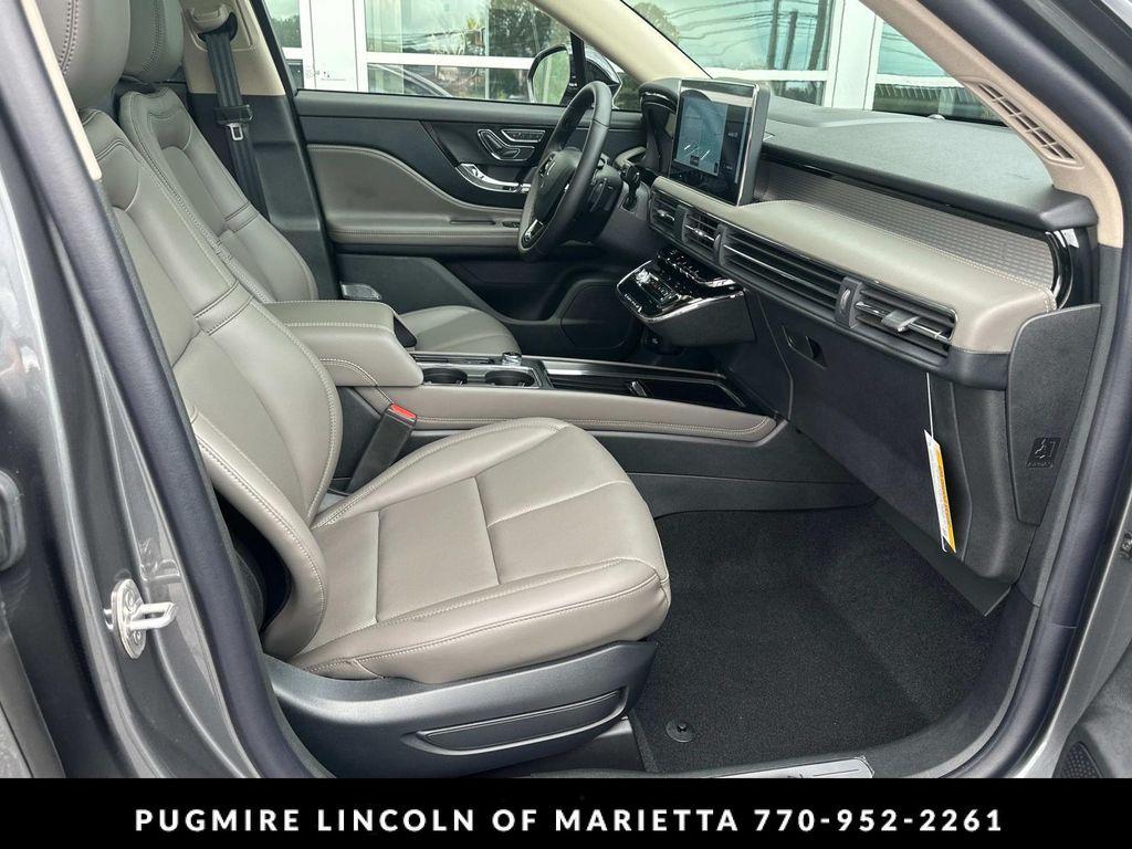 new 2025 Lincoln Corsair car, priced at $45,605