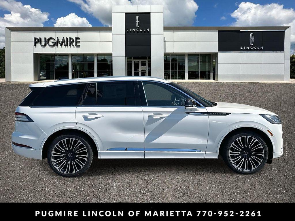 new 2025 Lincoln Aviator car, priced at $87,525