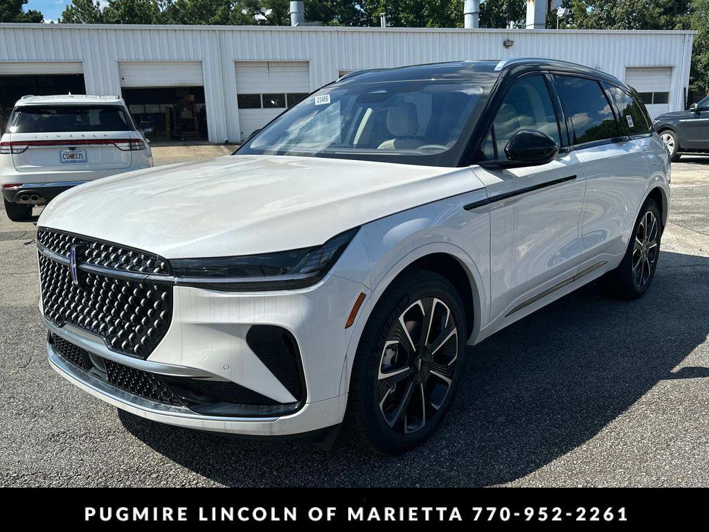 new 2025 Lincoln Nautilus car, priced at $68,670