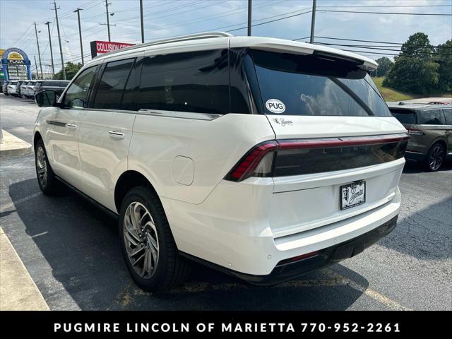 new 2025 Lincoln Navigator car, priced at $103,185